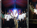 Kanit Binmas Polsek Curug Ipda Ketut Darmika saat memberi himbauan kepada CB J-71 (kiri). Serah terima Jabatan Korwil CB 71 yang lama ke Korwil CB 71 yang baru (tengah). Foto bersama para pengurus CB 71 usai acara serah terima jabatan (kanan).