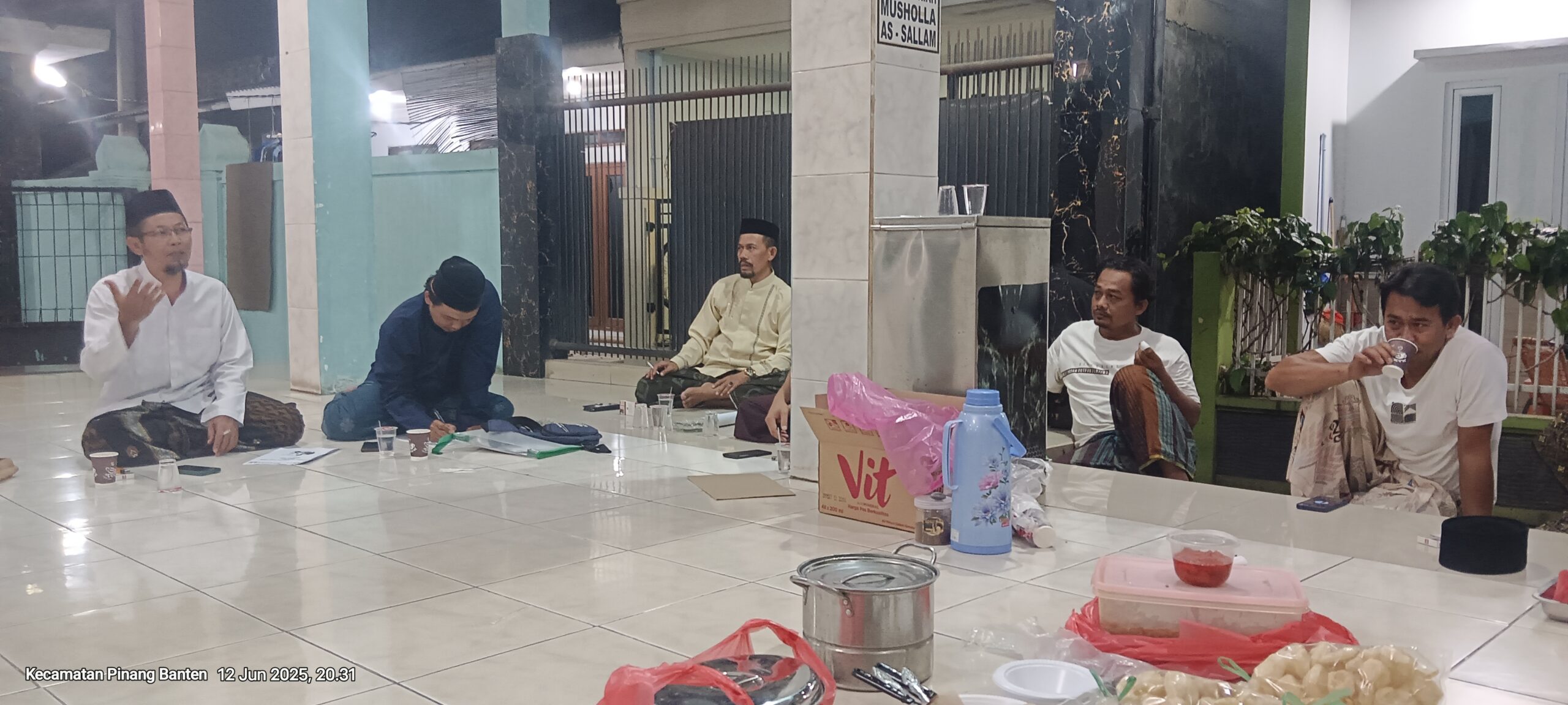 DKM As-Salam mengelar penutupan atau pembubaran panitia Qurban 1446 Hijriah.