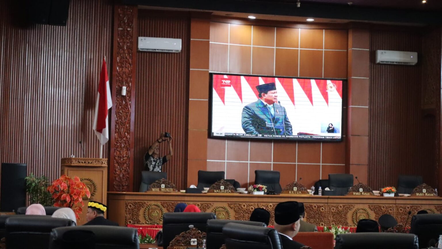 Wali Kota Depok Supian Suri hadiri Rapat Paripurna DPRD untuk mendengarkan Pidato Kenegaraan Presiden RI Prabowo Subianto jelang HUT ke-80 RI.