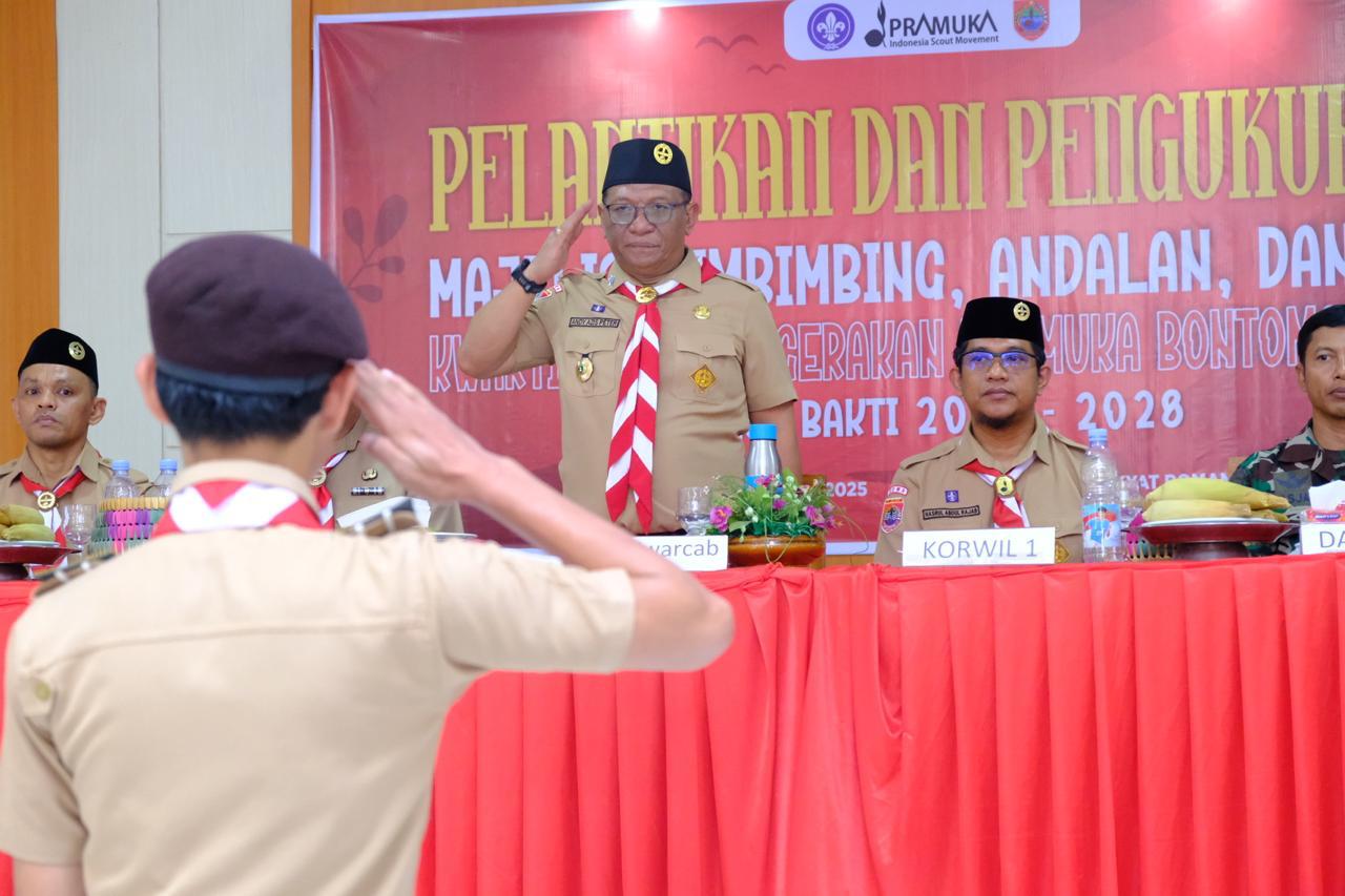 Sekretaris Daerah (Sekda) Kabupaten Gowa, Andy Azis Peter, mengukuhkan Majelis Pembimbing, Andalan, dan LPK Kwartir Ranting (Kwarran) Bontomarannu Sekretaris Daerah (Sekda) Kabupaten Gowa, Andy Azis Peter, mengukuhkan Majelis Pembimbing, Andalan, dan LPK Kwartir Ranting (Kwarran) Bontomarannu