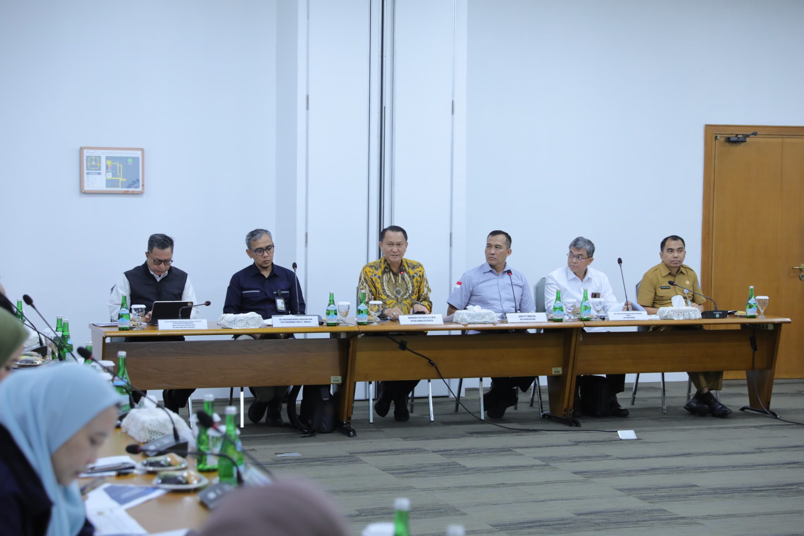 Pemprov Babel memaparkan penurunan royalti timah pada FGD bersama Komisi XII DPR RI dan PT Timah Tbk