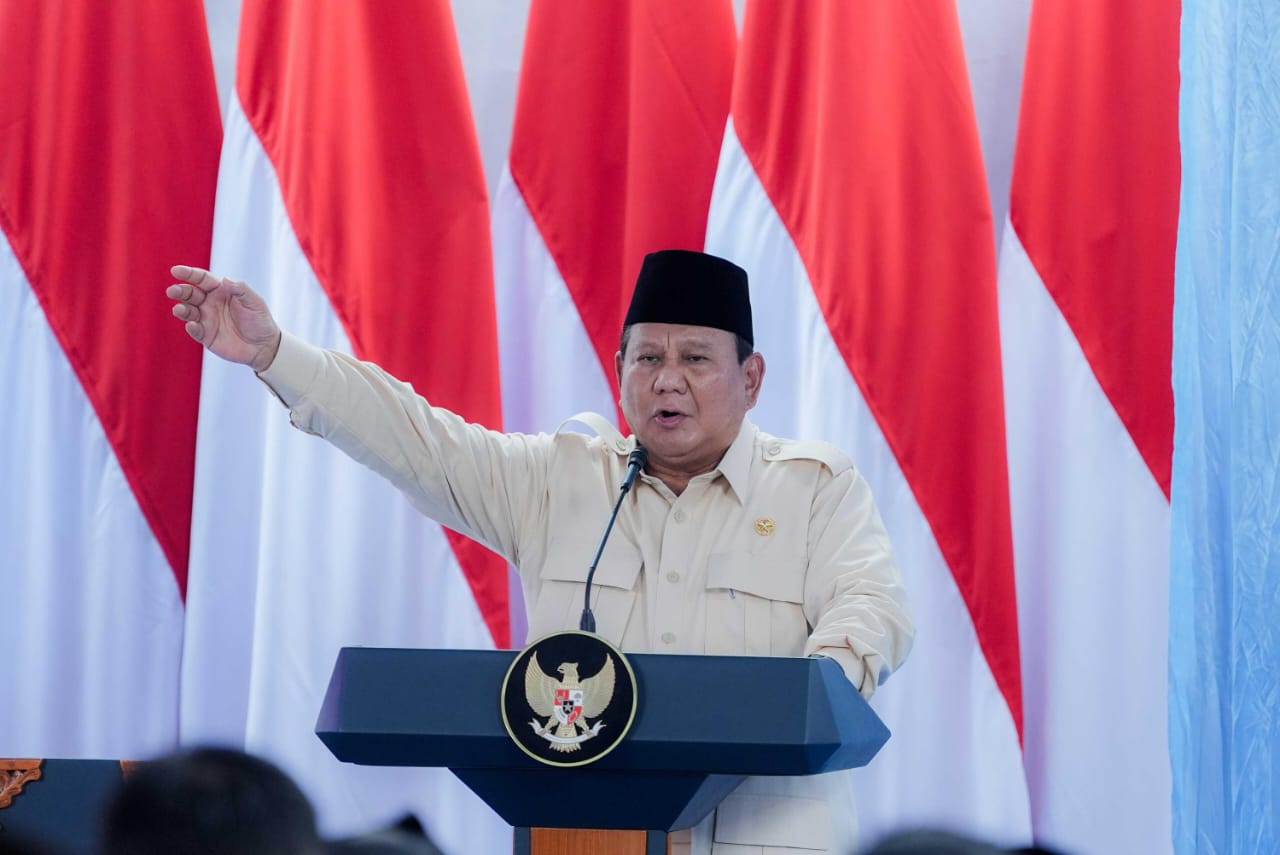 Prabowo: Gaji Guru Naik dan 13.800 Sekolah Direvitalisasi