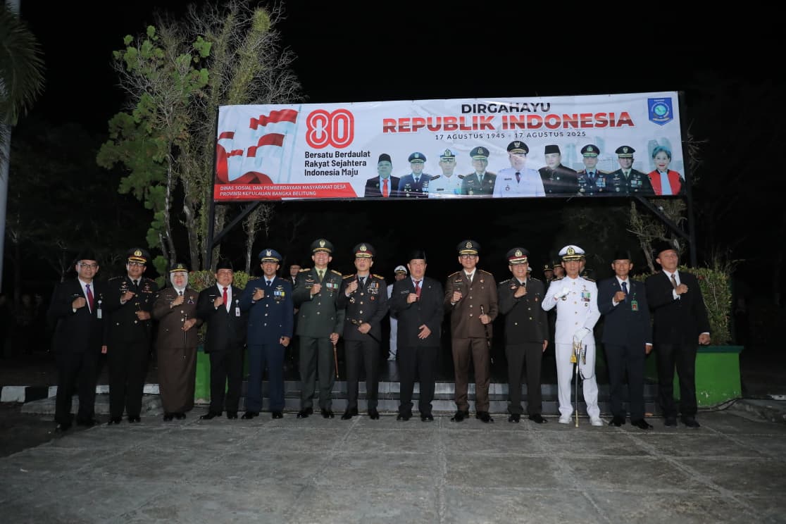 Apel Kehormatan HUT ke-80 RI di TMP Pawitralaya.