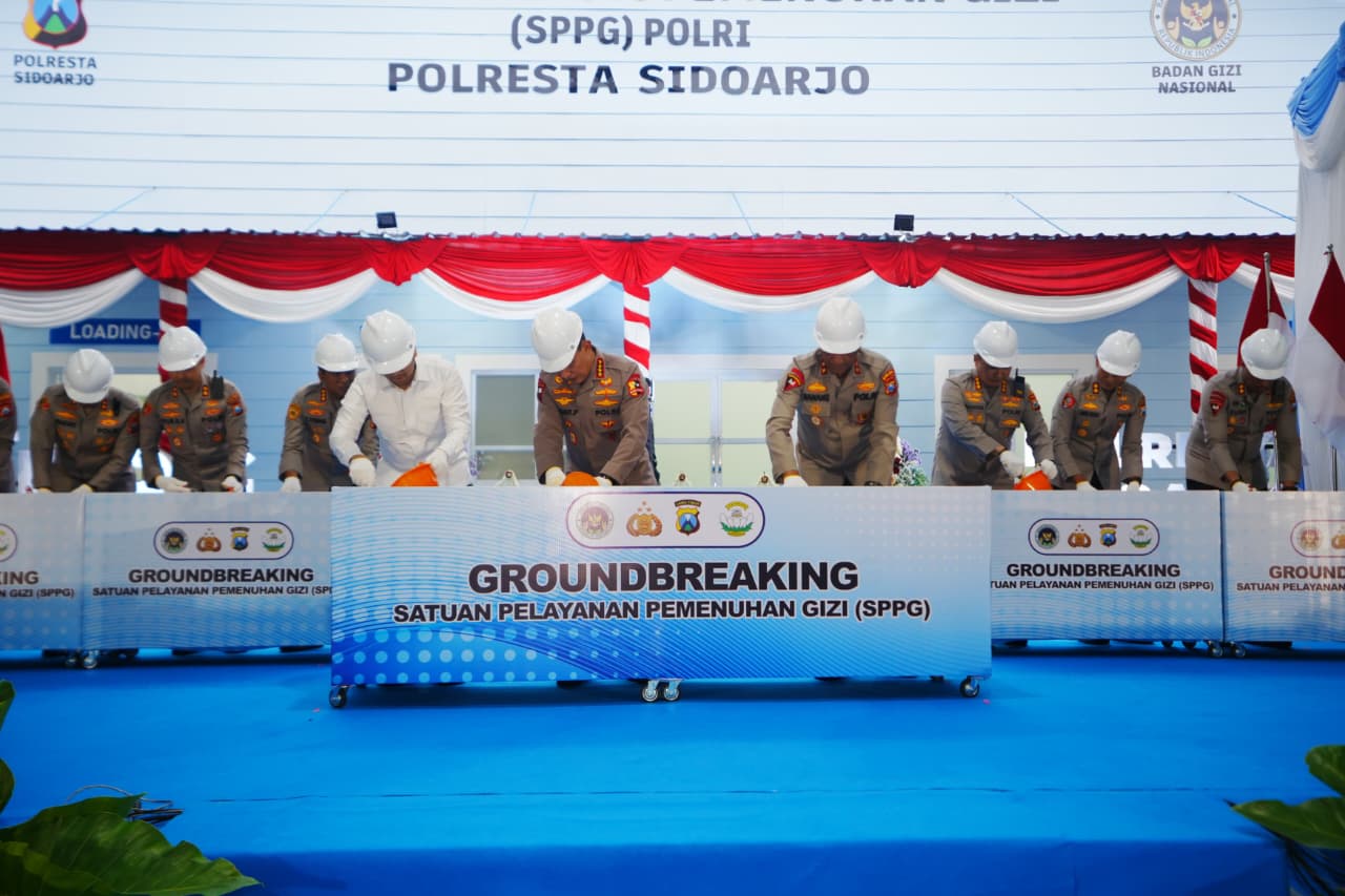Kapolri resmikan SPPG Polresta Sidoarjo dan groundbreaking 13 SPPG baru.