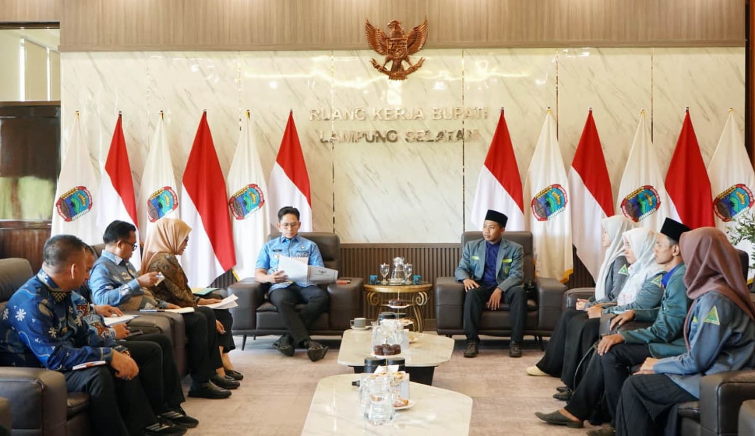 Bupati Egi terima audiensi IPNU–IPPNU Lampung Selatan. Bupati Egi terima audiensi IPNU–IPPNU Lampung Selatan.