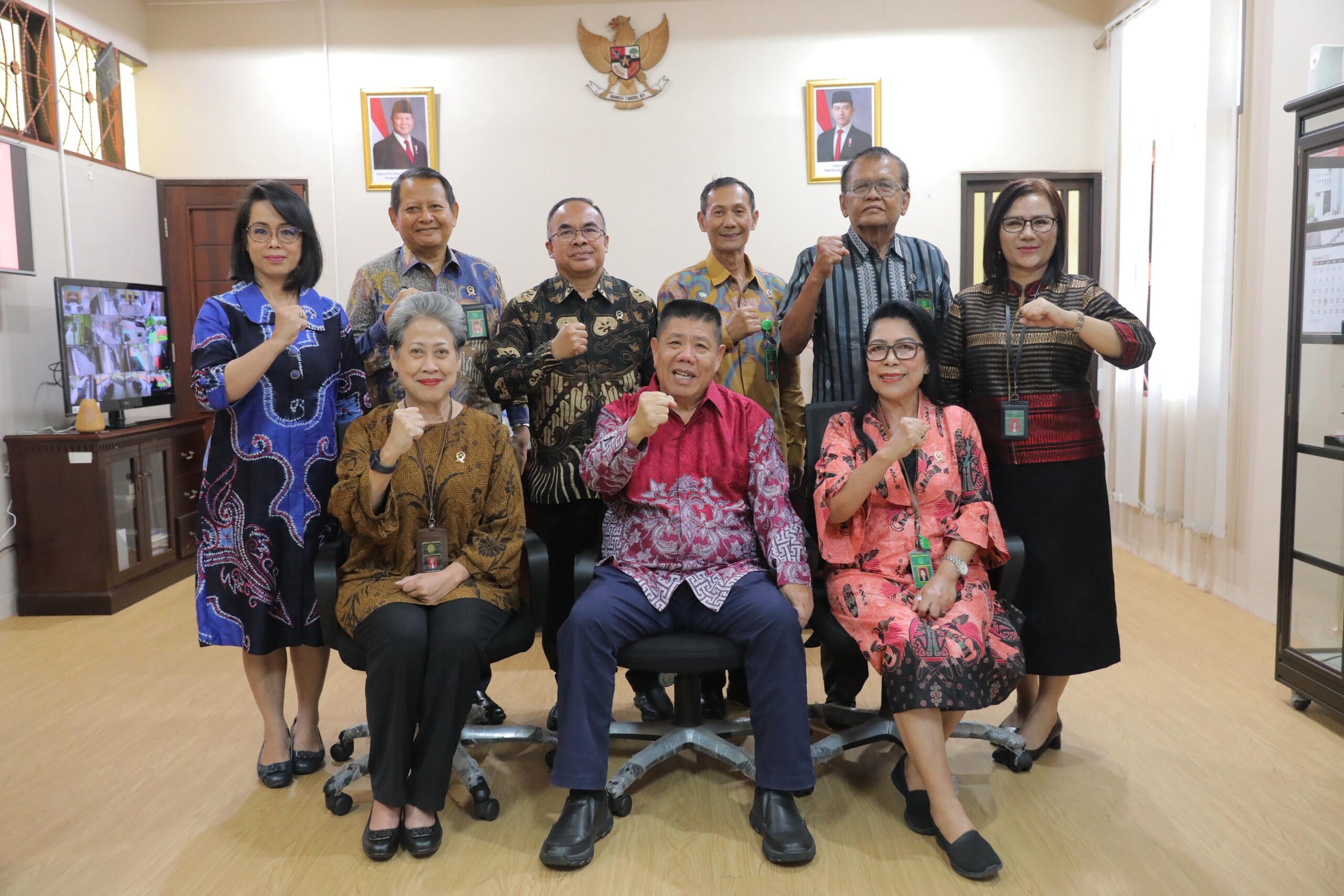 Gubernur Hidayat Arsani gandeng Pengadilan Tinggi Babel untuk membangkitkan kembali program Kadarkum di desa
