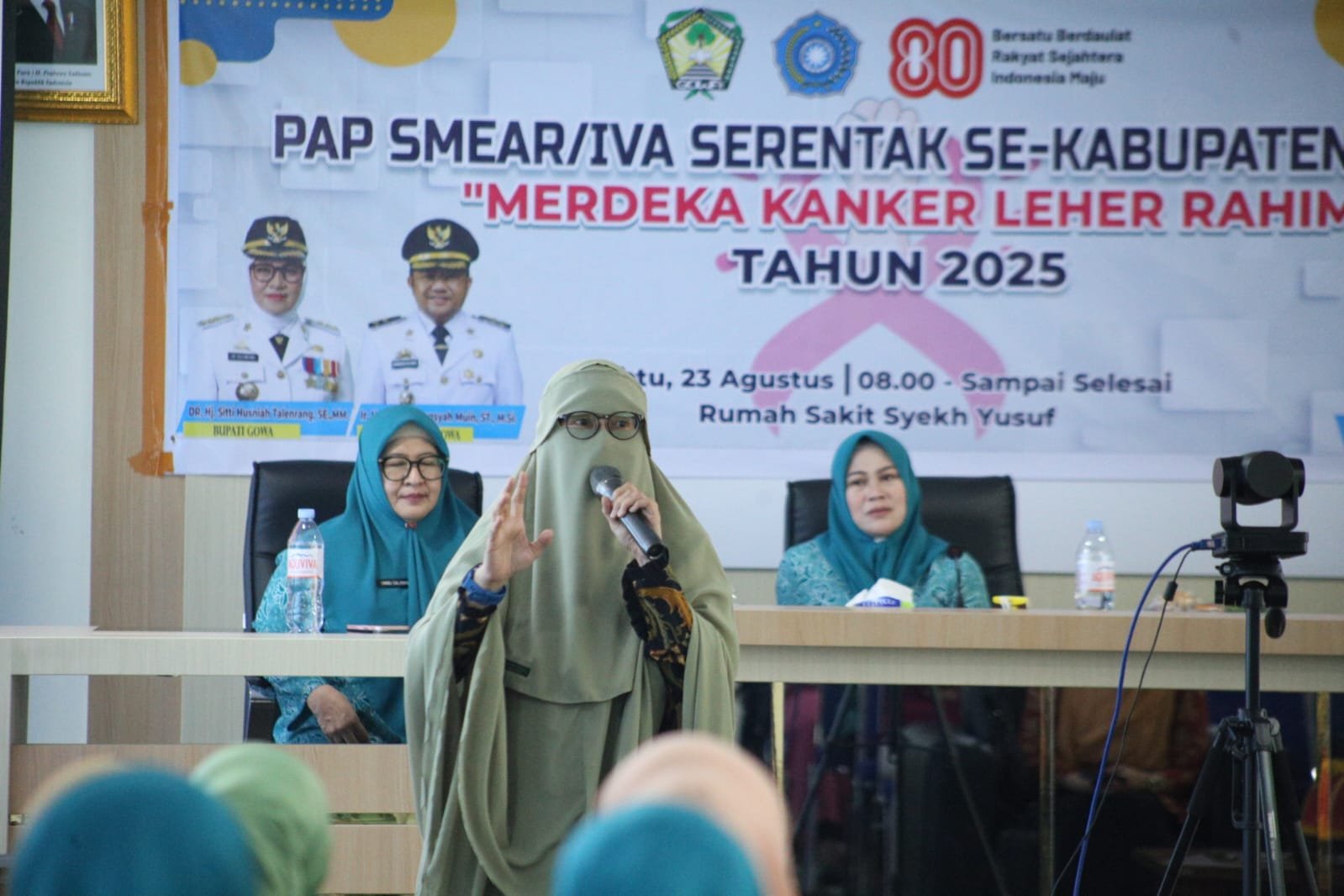 Pemerintah ajak perempuan rutin periksa kesehatan reproduksi. Pemerintah ajak perempuan rutin periksa kesehatan reproduksi.