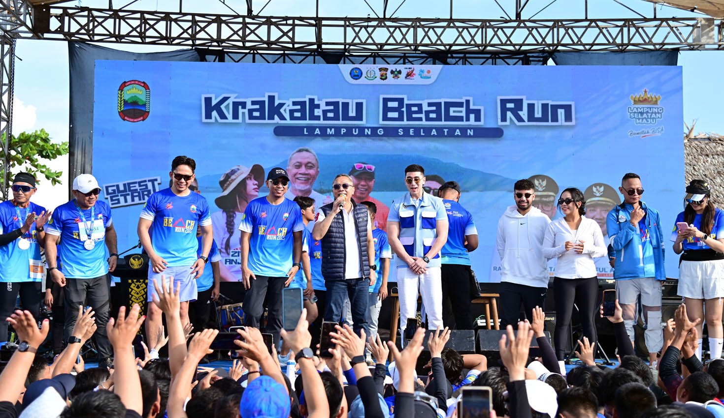 Zulkifli Hasan hadiri Krakatau Beach Run 2025 di Lampung Selatan.
