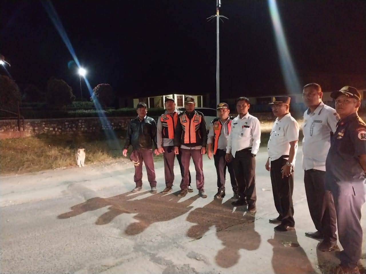 Camat Pollung Imron Banjarnahor terbitkan surat edaran pembatasan kendaraan ODOL.