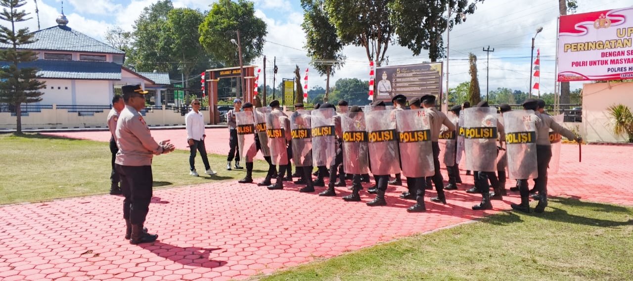 Latihan Dalmas Jadi Wujud Profesionalisme Polres Humbahas Latihan Dalmas Jadi Wujud Profesionalisme Polres Humbahas