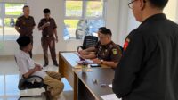 Tersangka Korupsi Dana Desa Rindu Hati