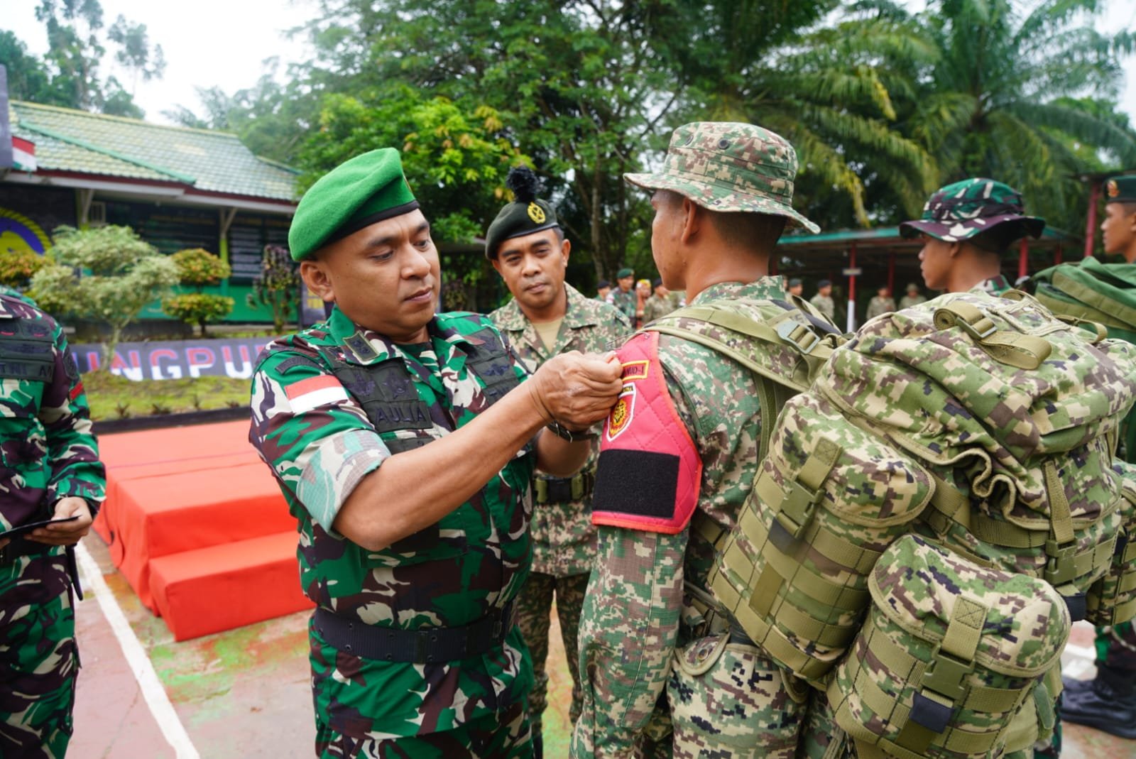 TNI dan TDM Gelar Patroli Bersama di Perbatasan RI-Malaysia