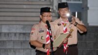 Peserta lalu membacakan Tri Satya secara serentak dengan panduan langsung dari Wakil Bupati.