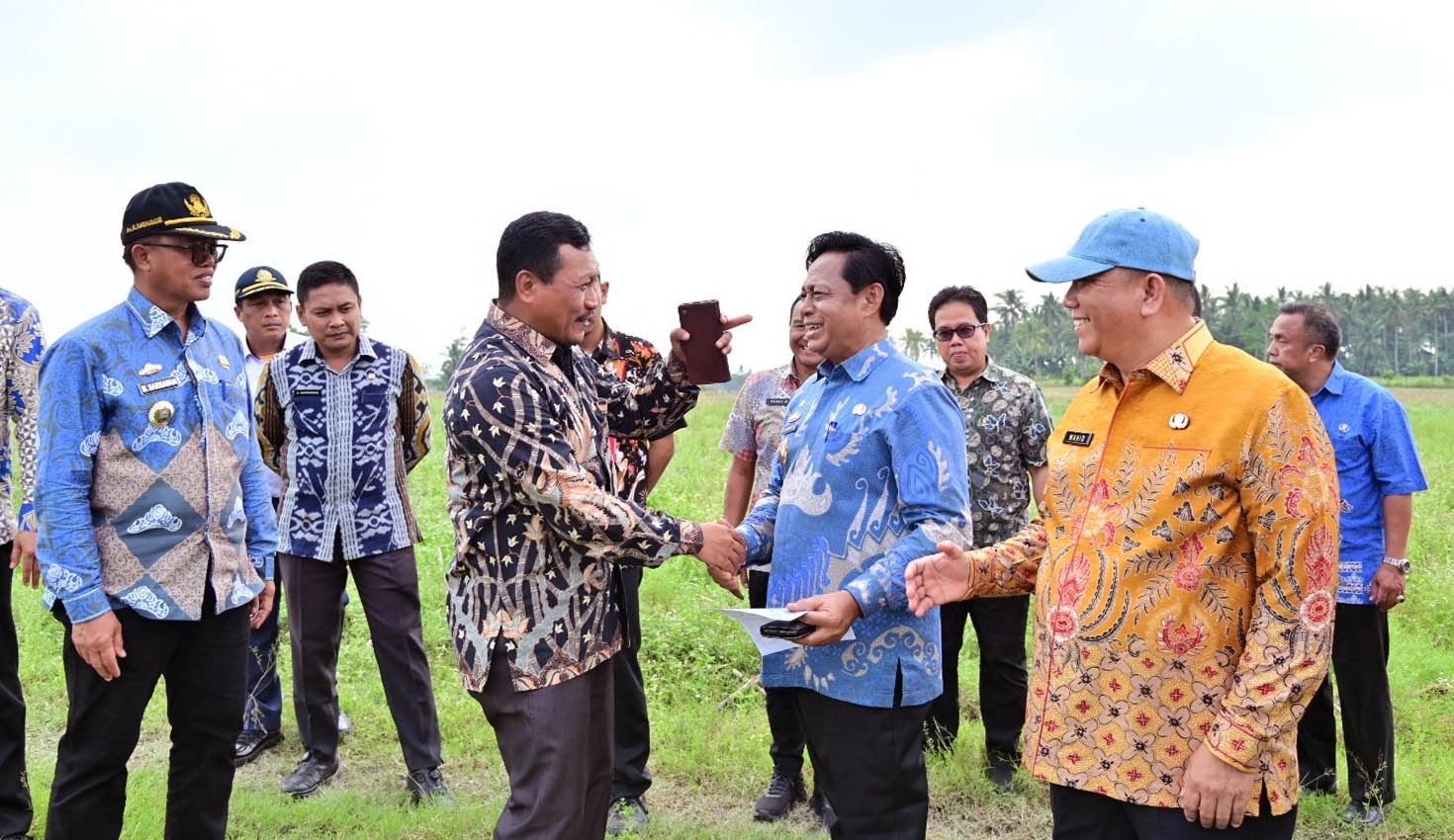 Sekretaris Daerah Kabupaten Lampung Selatan, Supriyanto, menerima kunjungan tim verifikasi lapangan dalam pembangunan SMA Unggul Garuda Berasrama