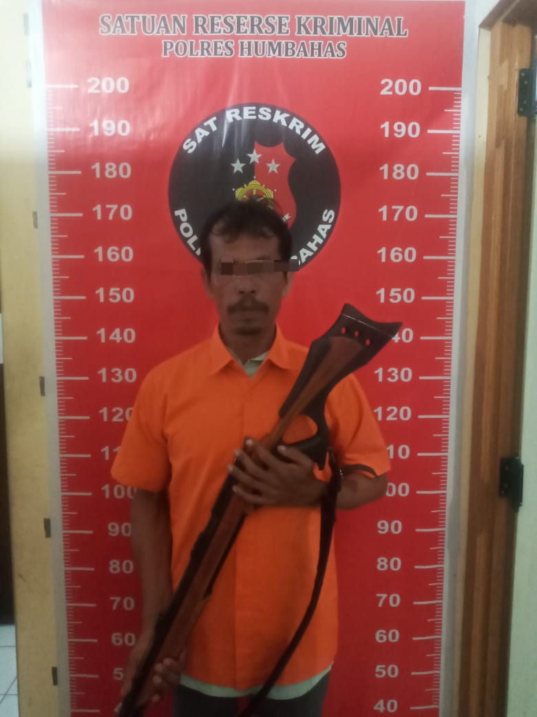 Tersangka LH. kasus penembakan yang menewaskan HB