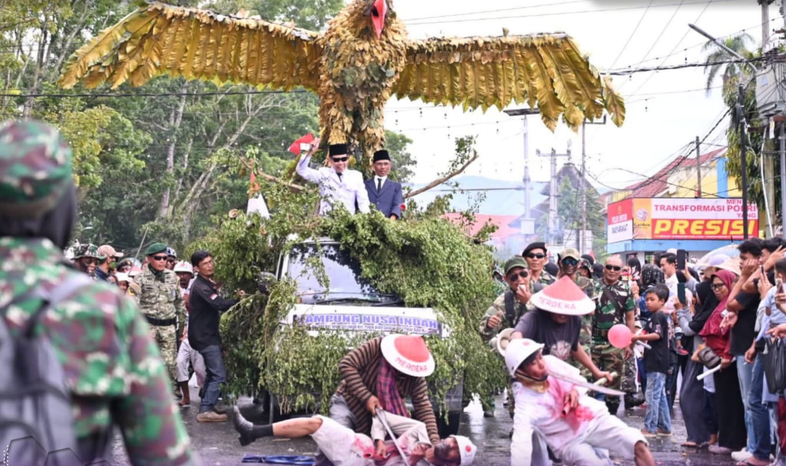 Pemerintah Kota (Pemkot) Pagaralam menggelar karnaval dan pawai pembangunan sebagai puncak rangkaian HUT ke-80 Kemerdekaan RI, Minggu (17/8/2025).