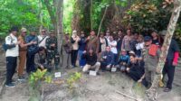 Tim Kemenko Polkam telusuri makam tentara Belanda di Pulau Sebuku.