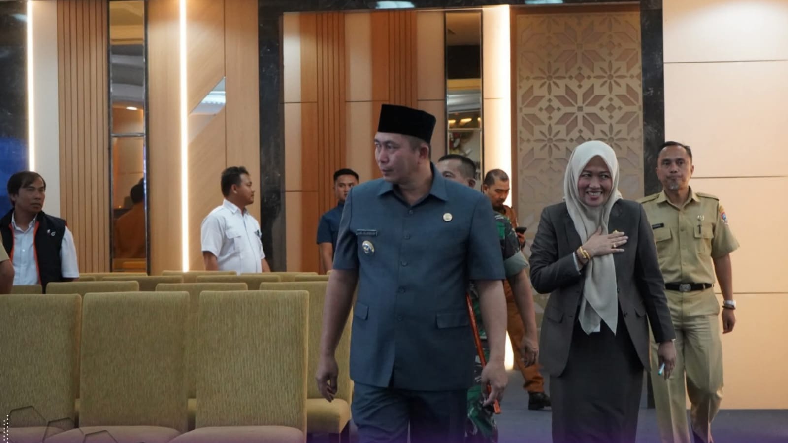 Wali Kota Pagaralam menghadiri penutupan Rapat Paripurna XIV DPRD yang menyepakati RPJMD 2025-2029