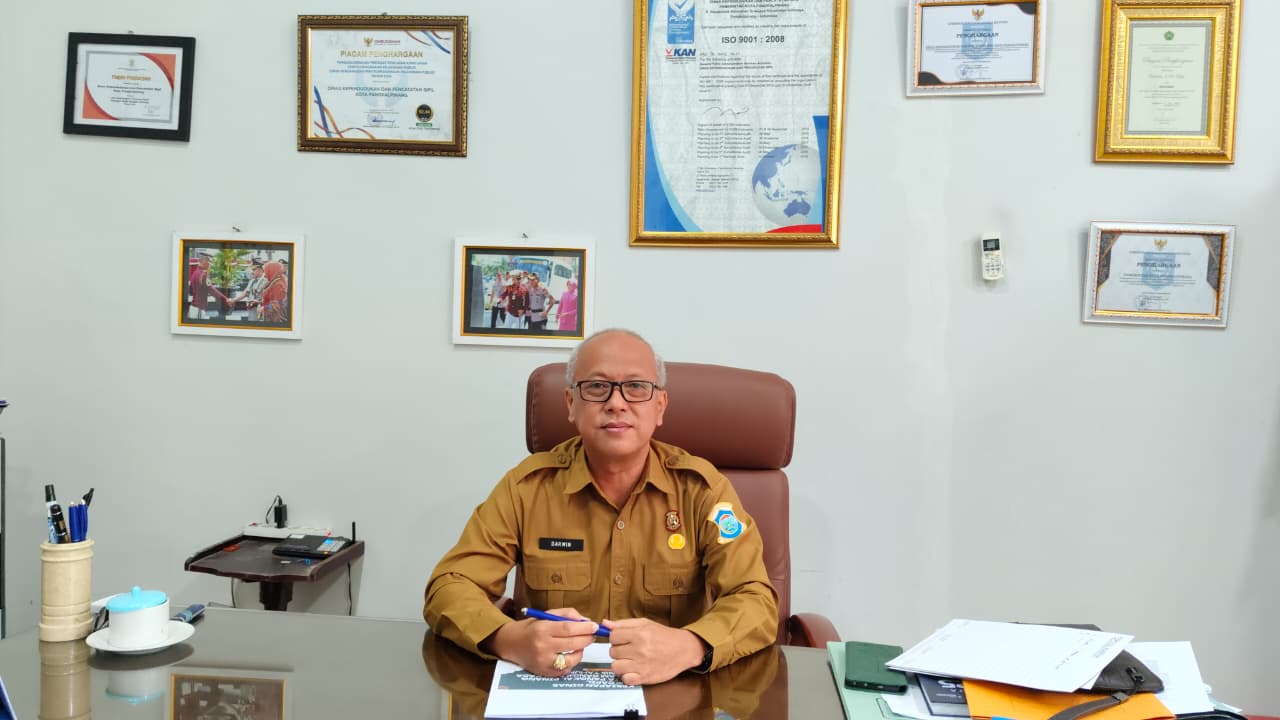 Kepala Disdukcapil Pangkalpinang, Darwin,