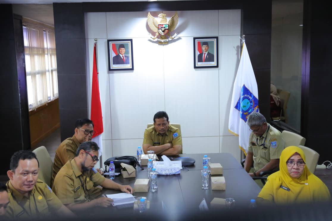 Sekjen Kemendagri Tomsi Tohir meminta Pemda memperketat pengawasan inflasi dan IPH, Sekjen Kemendagri Tomsi Tohir meminta Pemda memperketat pengawasan inflasi dan IPH,