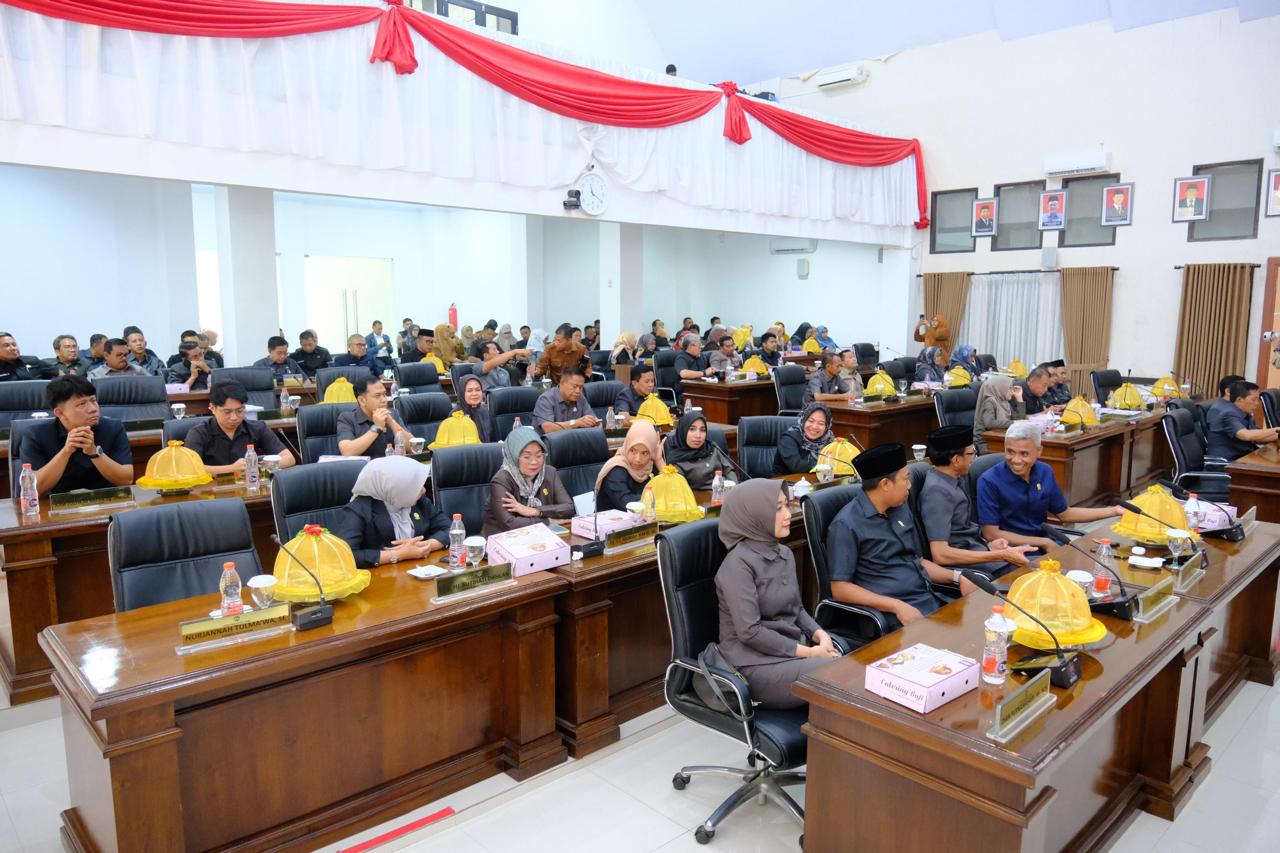 Rapat Paripurna DPRD Kabupaten Gowa, Selasa (26/8),