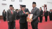 Bupati Karolin melantik pejabat baru di Pemkab Landak