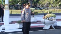 Kapolda Metro Jaya Irjen Pol Asep Edi Suheri menegaskan tidak ada personel yang membawa senjata api saat pengamanan aksi buruh di DPR RI.