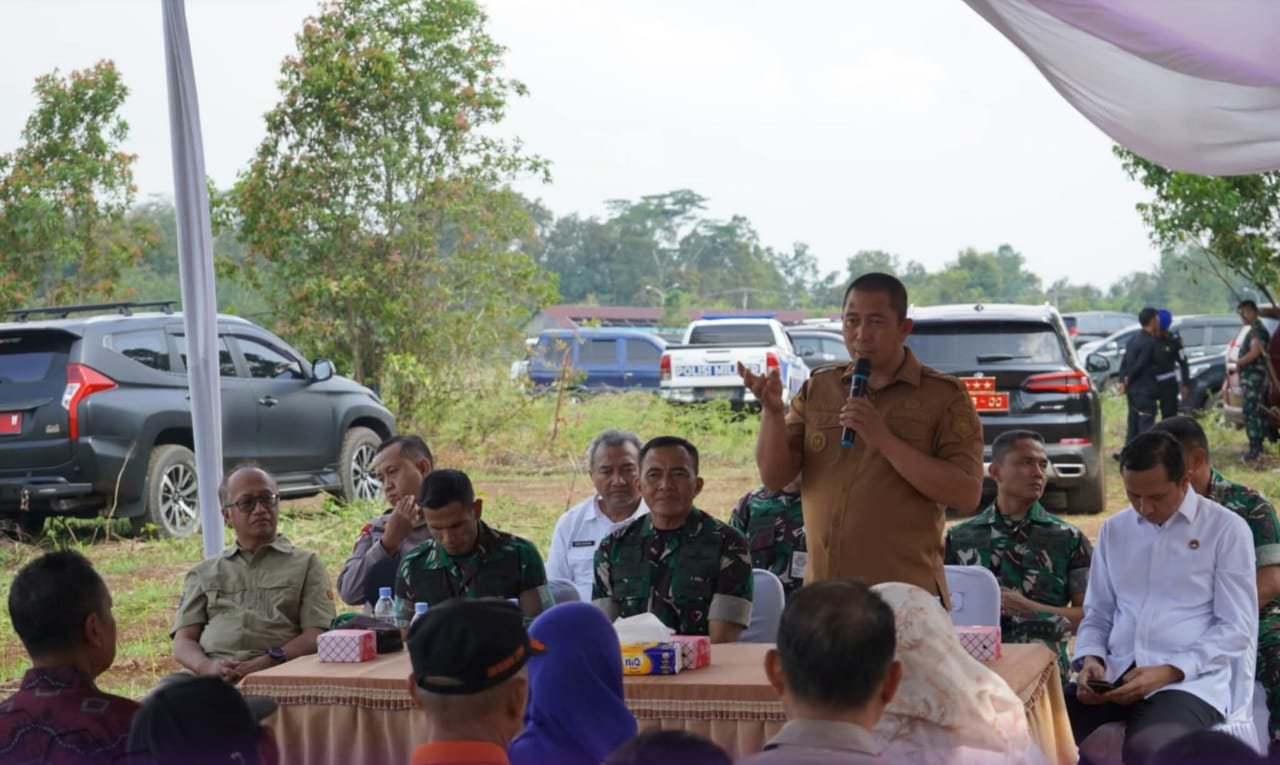 Ludi Dampingi Sekjen Kemhan Tinjau SMA TN Pagaralam