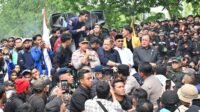 Polda Kalsel apresiasi unjuk rasa di DPRD Kalsel yang berjalan aman dan tertib.