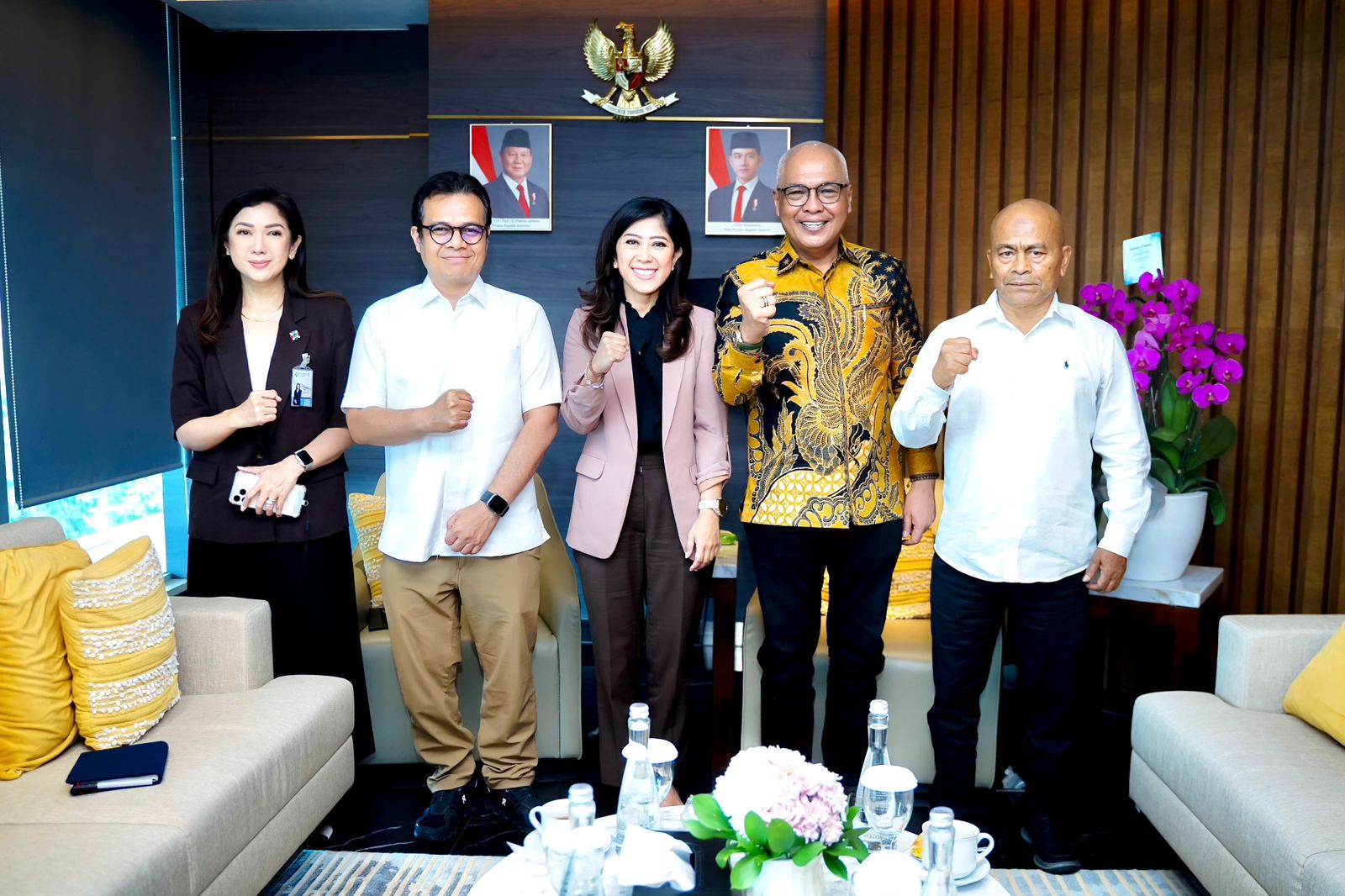 Menteri Kominfo Meutya Hafid mengapresiasi Kongres PWI 2025 yang berjalan lancar dan demokratis, serta mendukung rekonsiliasi kepengurusan wartawan Indonesia.