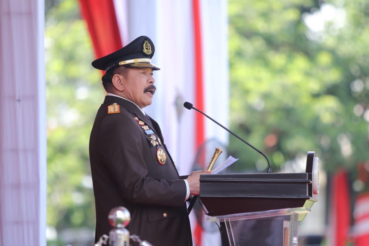 Jaksa Agung ST Burhanuddin tutup PPPJ Angkatan 82 Gelombang I, lantik 349 jaksa baru, tekankan integritas, moral, dan peran hati nurani dalam hukum.