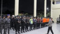 Polda Bengkulu tetap menggelar patroli skala besar meski hujan deras melanda.