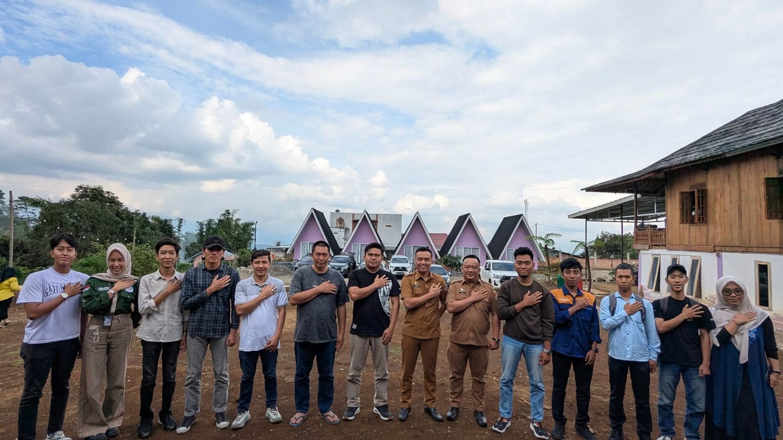 Wali Kota Pagar Alam Ludi Oliansyah menerima audiensi BEM se-Kota Pagar Alam.