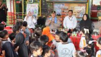 Wakapolda Bengkulu Brigjen Pol. Dicky Sondani bersilaturahmi dengan siswa TK Pertiwi 1