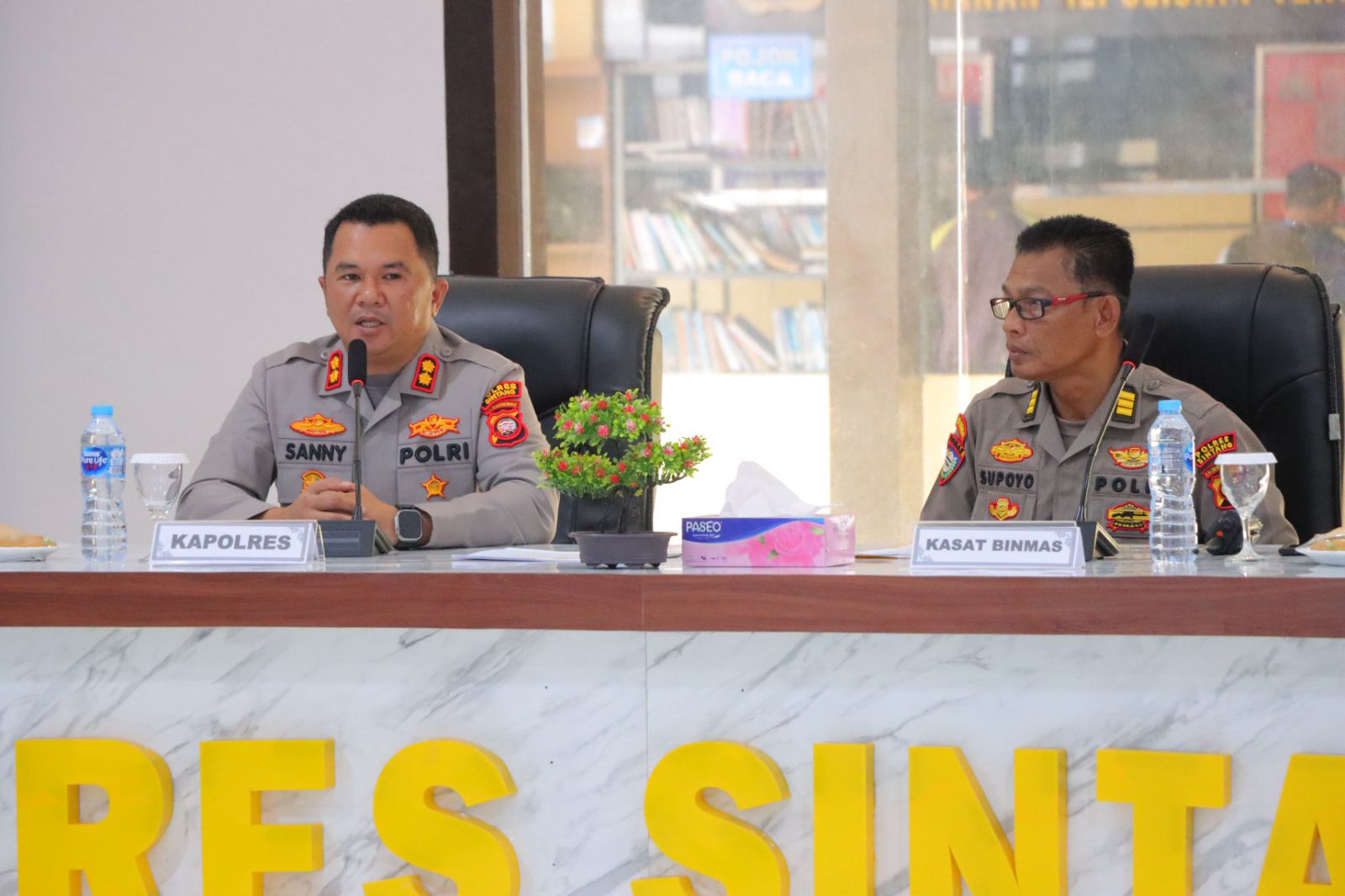Kapolres AKBP Sanny Handityo menegaskan peran strategis Bhabinkamtibmas sebagai ujung tombak Polri di tengah masyarakat.