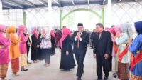 Wali Kota Pagar Alam, Ludi Oliansyah, bersama Ketua TP PKK Hera Parianti Ludi menghadiri acara Wisuda Angkatan ke-XXII sekaligus Harlah ke-XXV