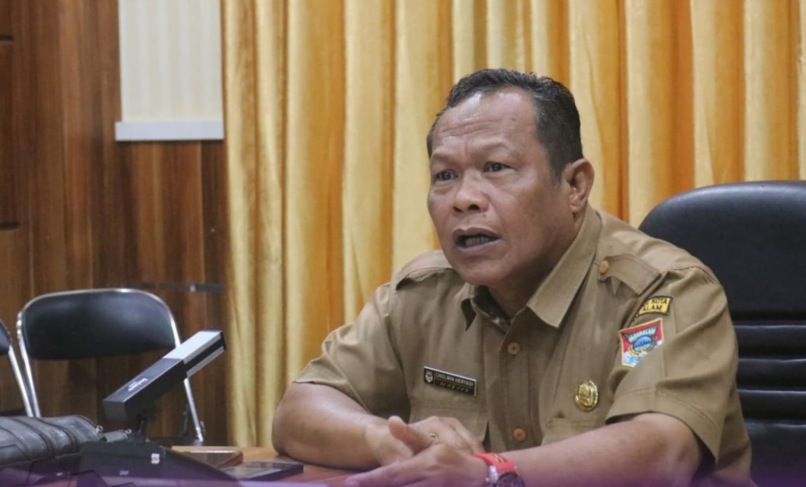 Asisten II Pemkot Pagar Alam, Cholmin Heryadi, mengikuti Rakor Pengendalian Inflasi 2025 yang dipimpin Mendagri Tito Karnavian. Asisten II Pemkot Pagar Alam, Cholmin Heryadi, mengikuti Rakor Pengendalian Inflasi 2025 yang dipimpin Mendagri Tito Karnavian.