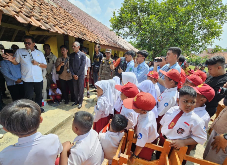 Pemkab Majalengka memprioritaskan rehab sekolah rusak dengan dukungan DAK Rp30,6 miliar dan DAU Rp15 miliar.