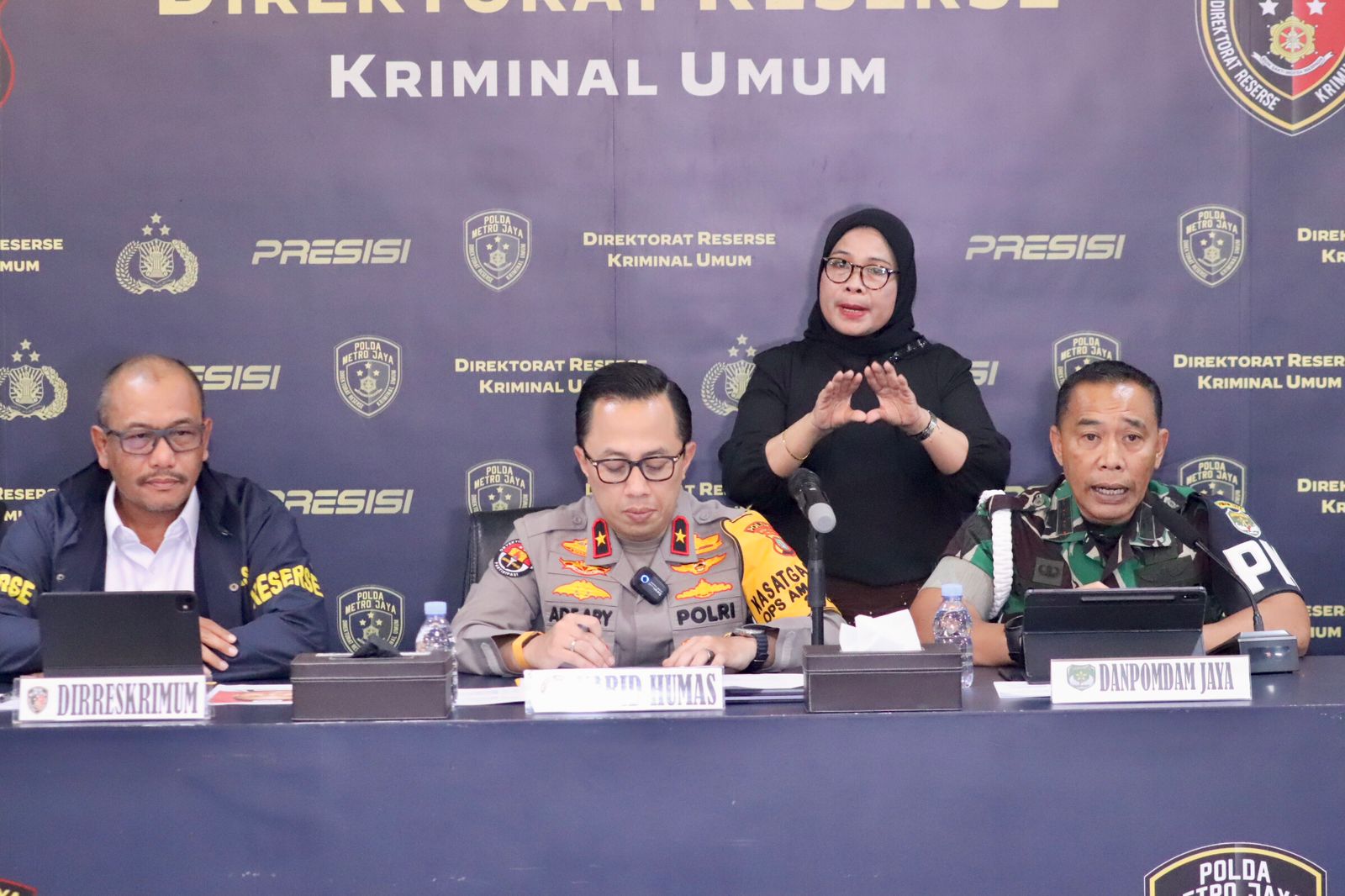 Danpuspom Jaya mengungkap dua oknum TNI terlibat dalam pembunuhan Kacab BRI Cempaka Putih.
