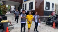 Polda Jabar mengungkap kasus korupsi pengadaan alat uji masker N95 di Balai Besar Tekstil Bandung dengan kerugian negara Rp2,8 miliar.