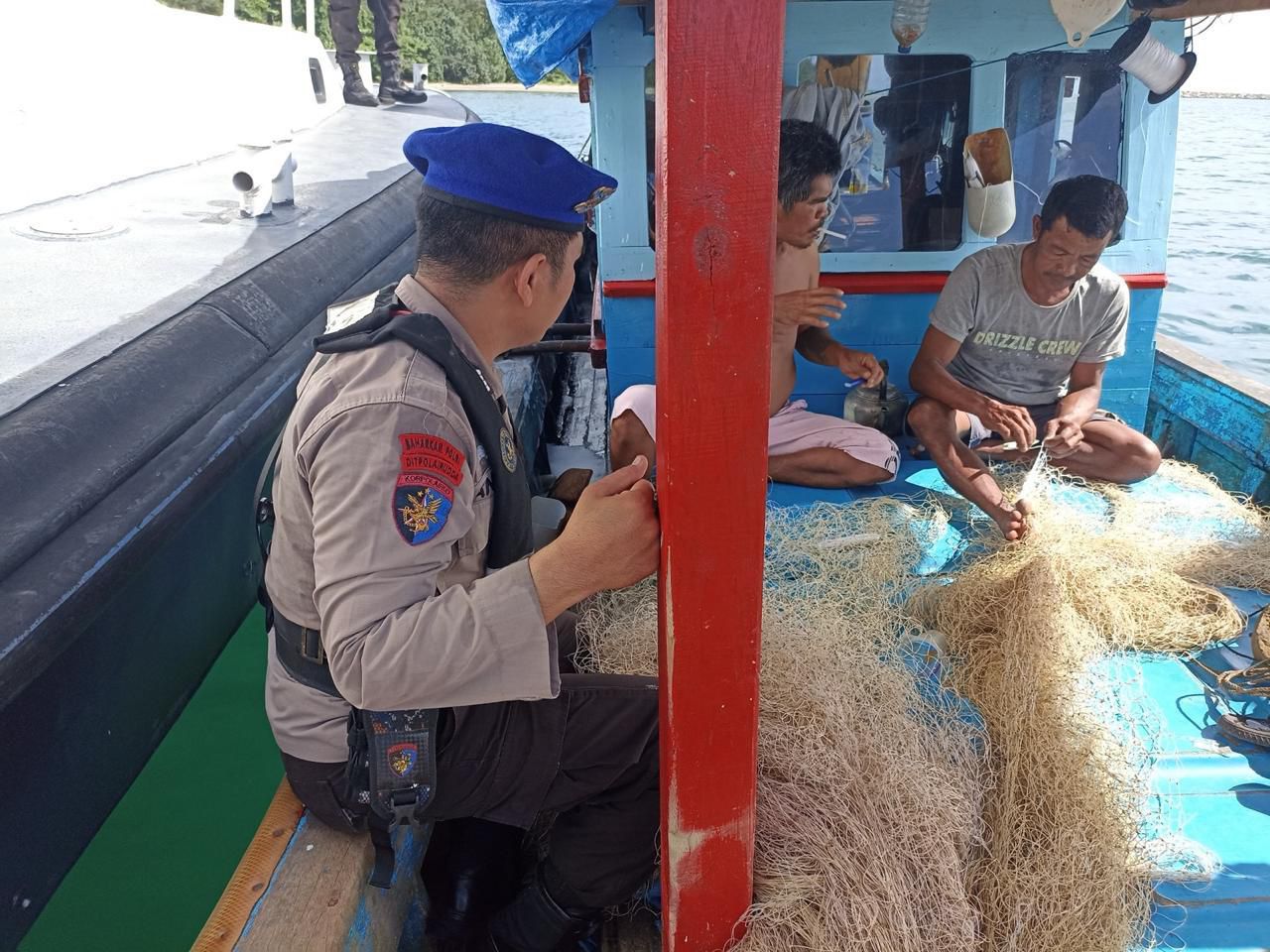 Ditpolairud Polda Bengkulu melaksanakan patroli Kapal XXVII-2008 di perairan Pulau Tikus