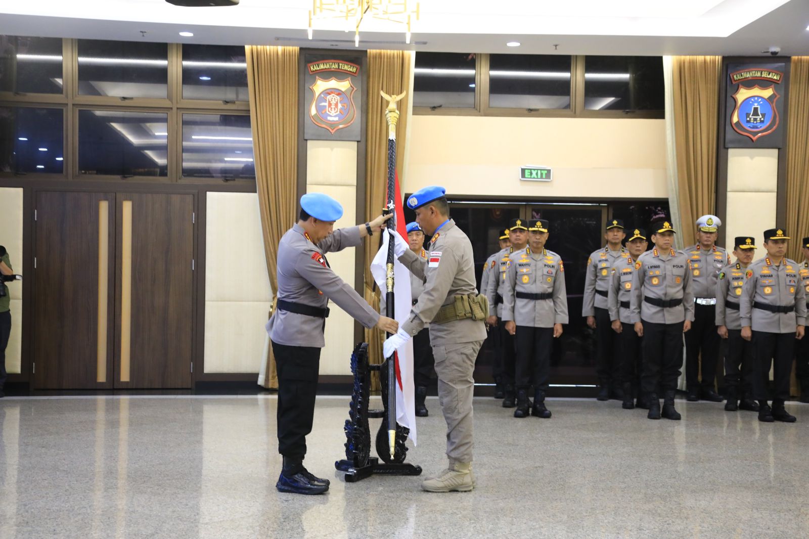 Kapolri Jenderal Listyo Sigit Prabowo melepas Satgas FPU 7 MINUSCA Polri