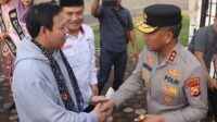 Kapolda Bengkulu menyambut Ketua DPD RI Sultan Bachtiar Najamudin dalam kunjungan kerja di Bengkulu.