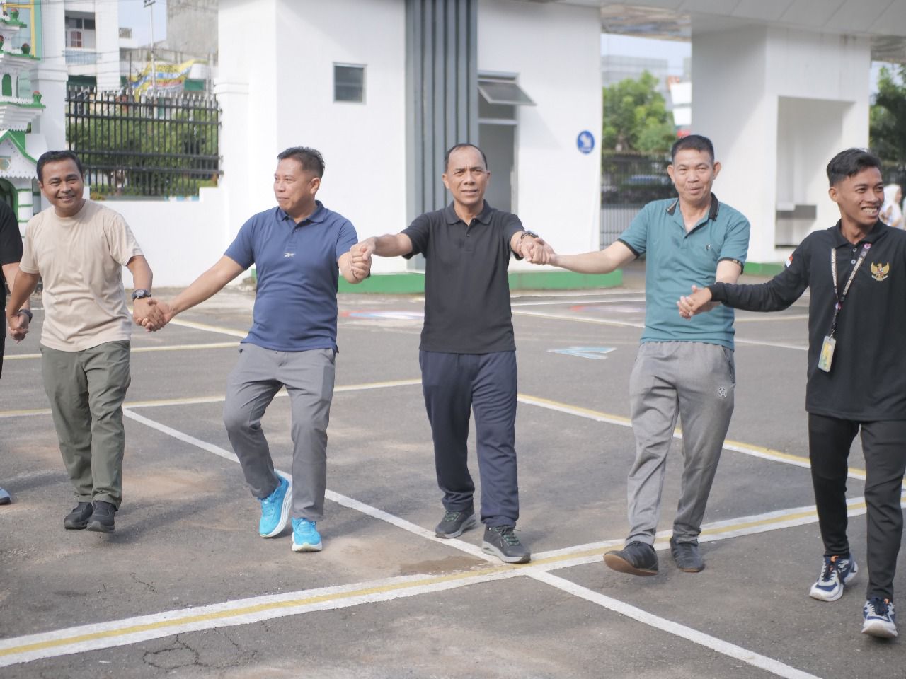 Senam Pagi Perkuat Kebersamaan dan Produktivitas Pegawai