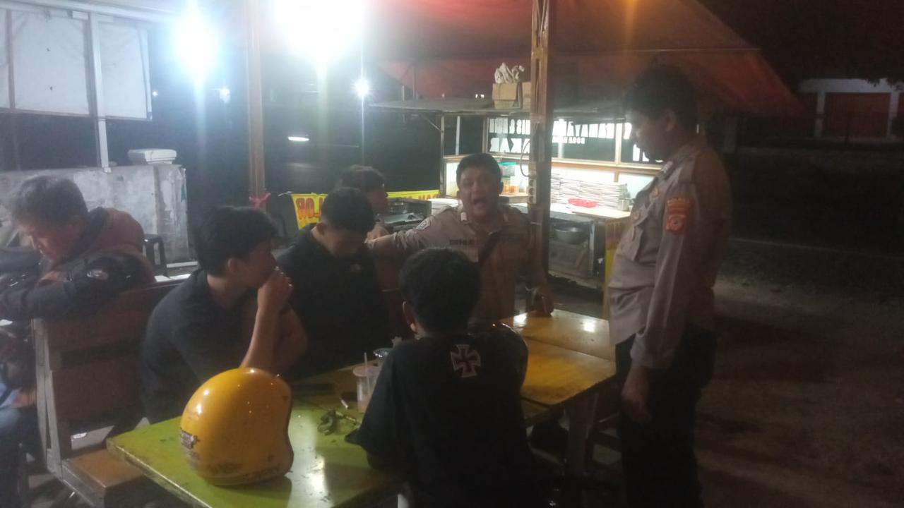 Patroli malam Polsek Panyingkiran Patroli malam Polsek Panyingkiran