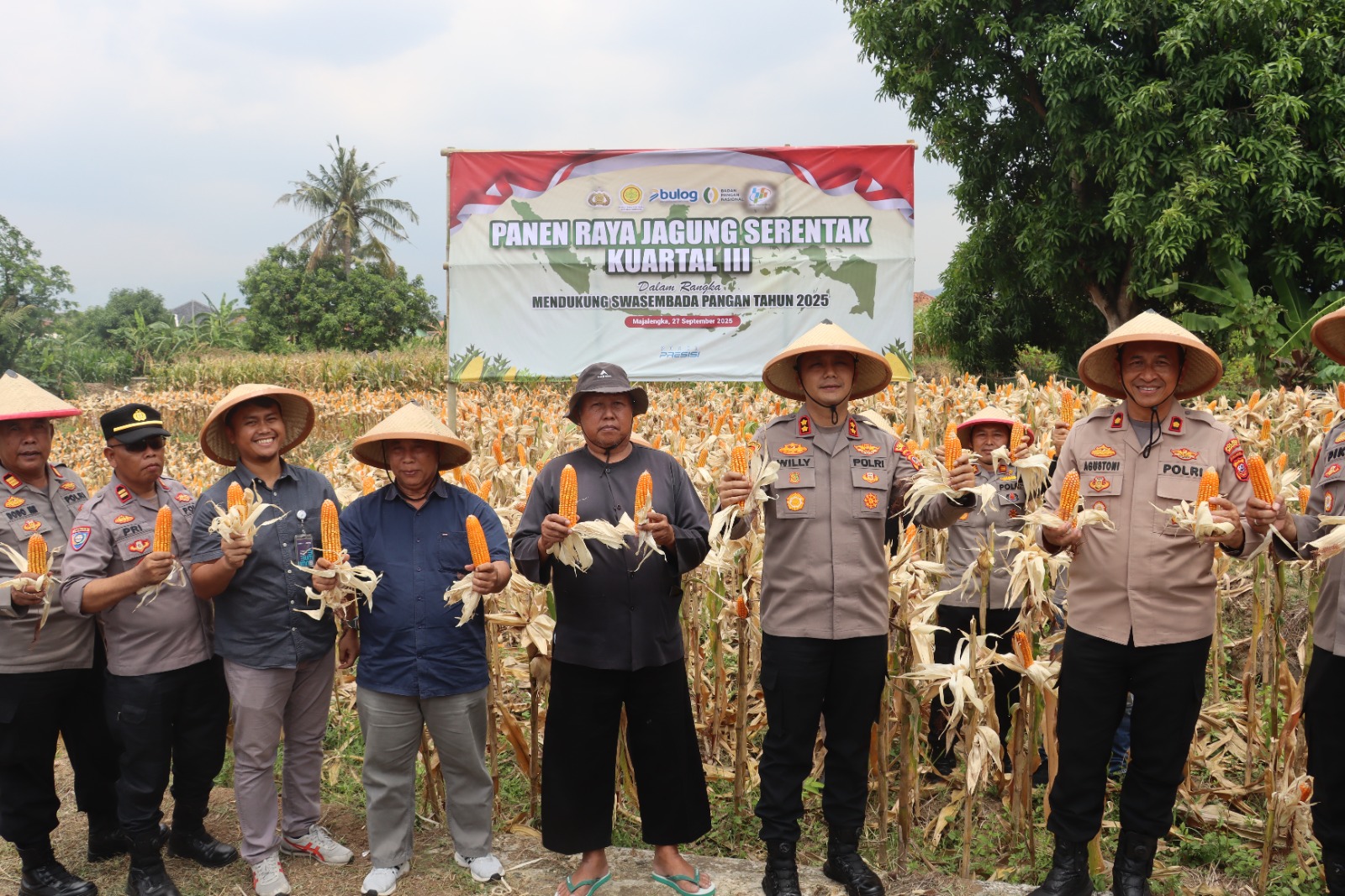 Kapolres Majalengka AKBP Willy Andrian menghadiri Panen Raya Jagung Serentak Kuartal III di Kelurahan Cicurug