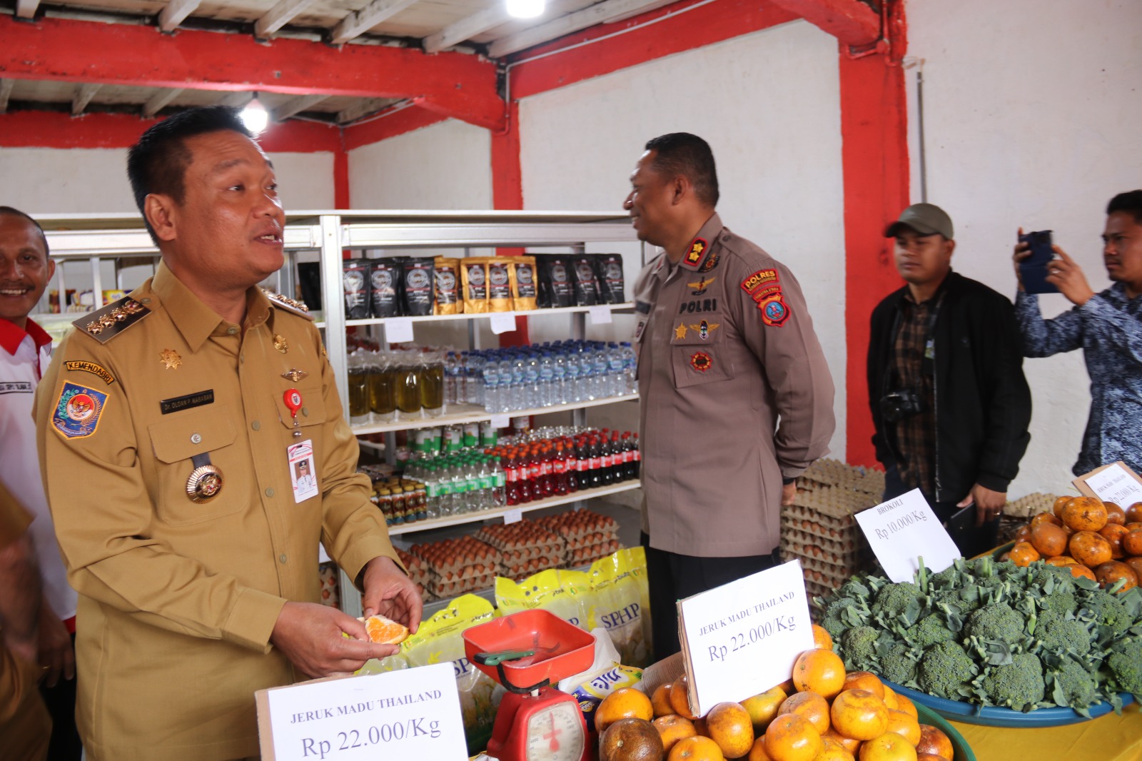 Bupati Oloan meresmikan Koperasi Desa Merah Putih Siponjot di Humbahas