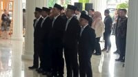 Bupati Majalengka H. Eman Suherman melantik direksi dan komisaris baru PT SMU serta menekankan pentingnya integritas, efisiensi, dan peningkatan kontribusi PAD.