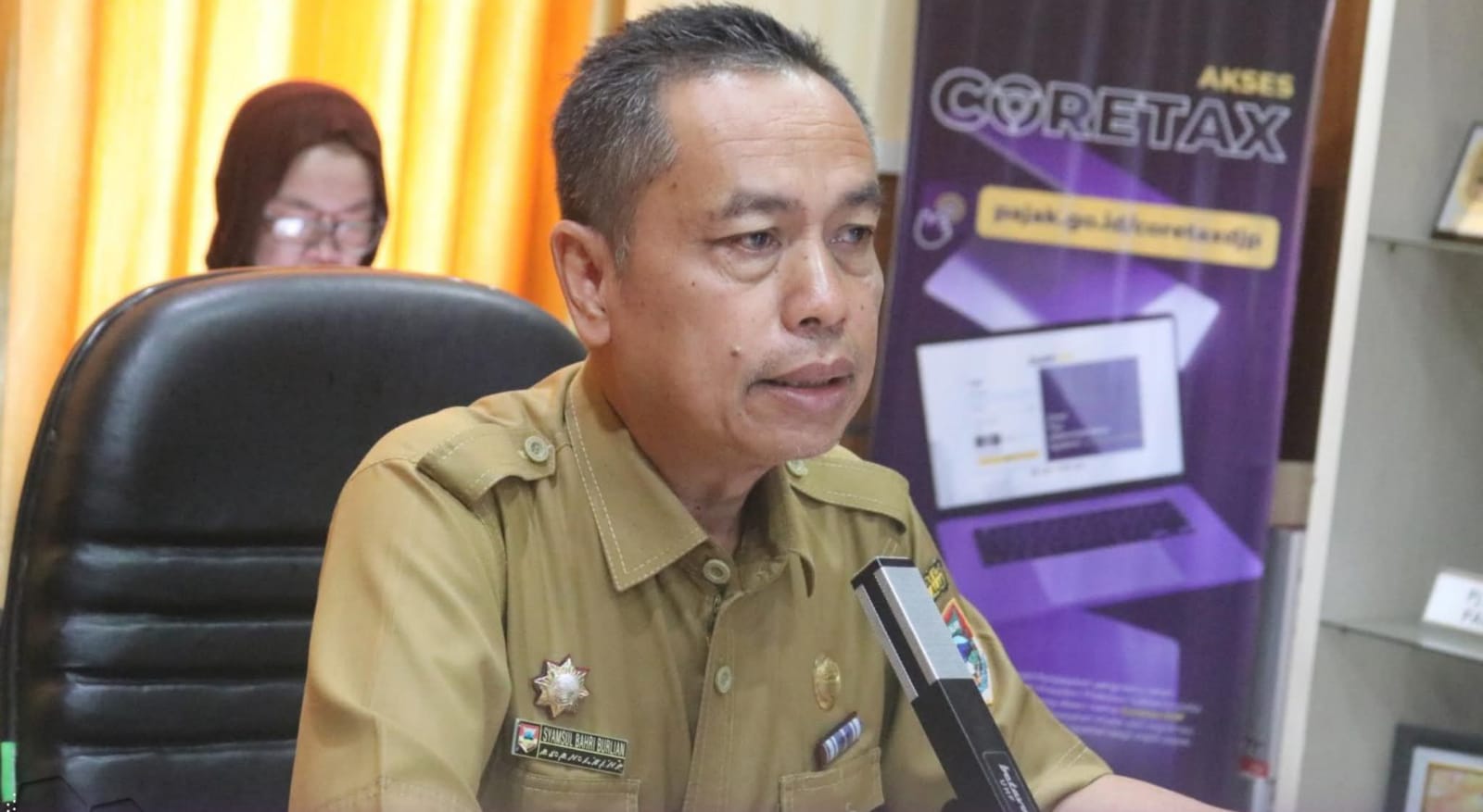 Plt Asisten III Setdako Pagaralam, H. Samsul Bahri Burlian.