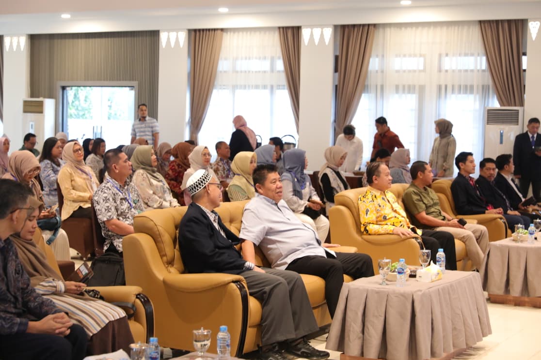 Seminar yang digelar Persatuan Rumah Sakit Seluruh Indonesia (Persi) Babel. Seminar yang digelar Persatuan Rumah Sakit Seluruh Indonesia (Persi) Babel.